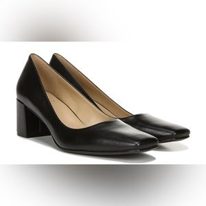 Naturalizer Karina Pump size 8.5 work once